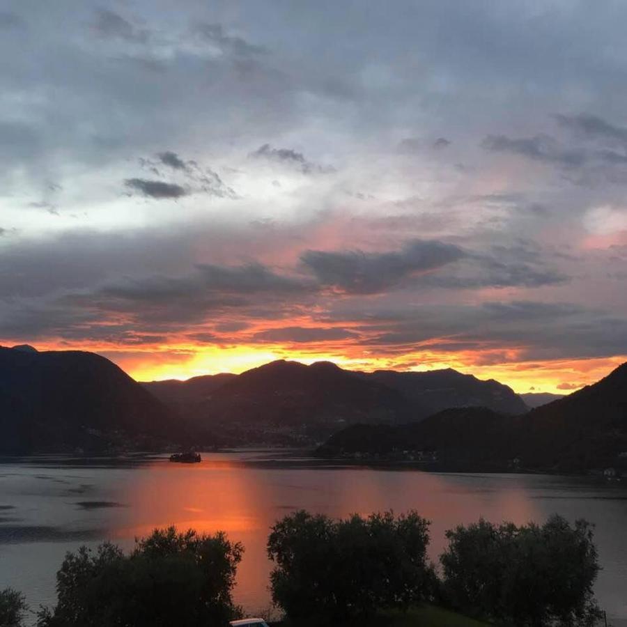 Appartamento Vista Lago D'Iseo ซุลซาโน ภายนอก รูปภาพ